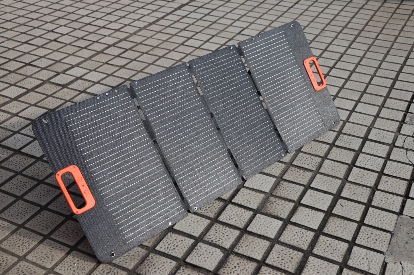 Solar Panel PORTABLE SOLAR PANEL-100W PYS-PSP100