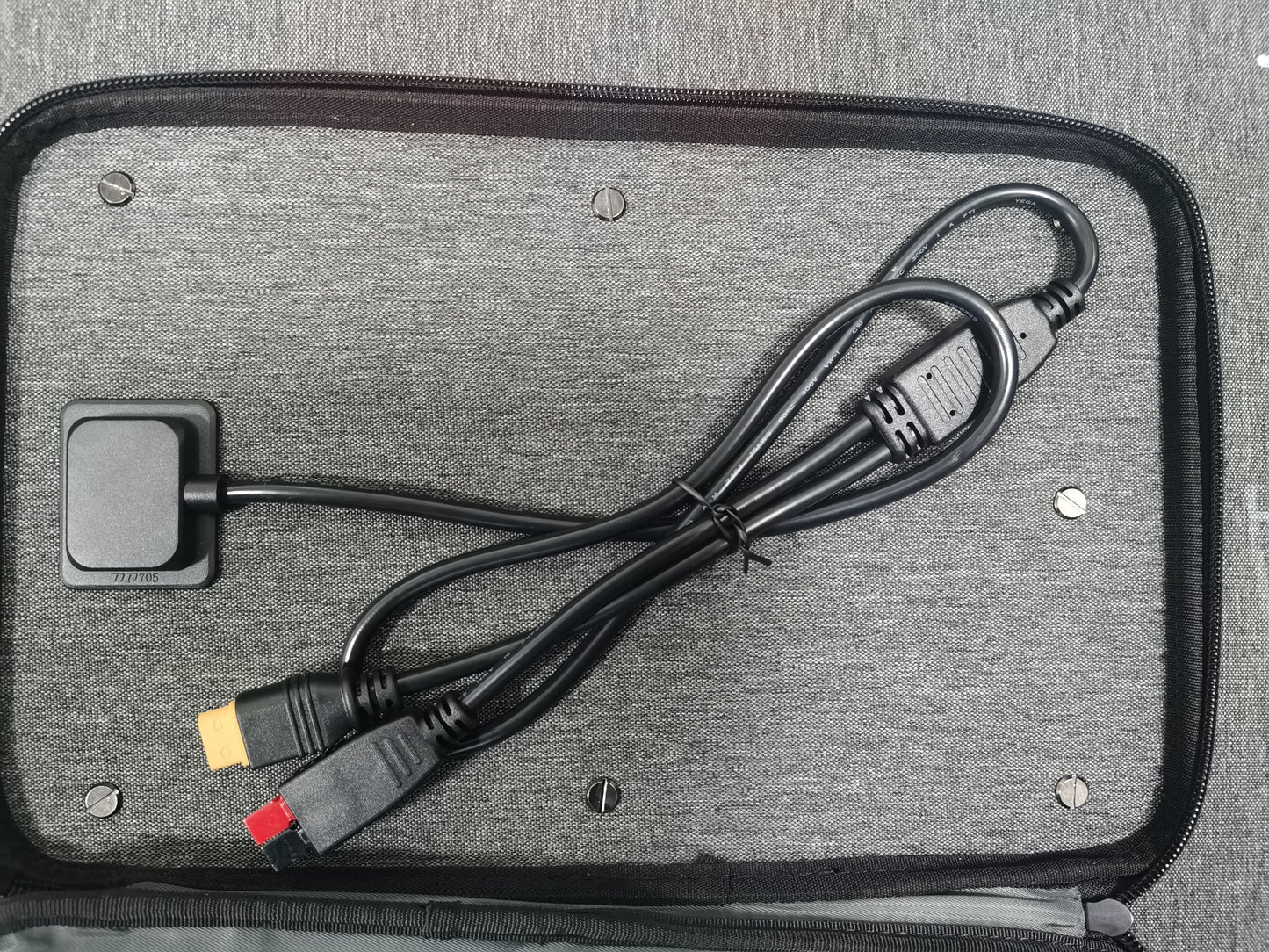 Solar Panel PORTABLE SOLAR PANEL-100W PYS-PSP200
